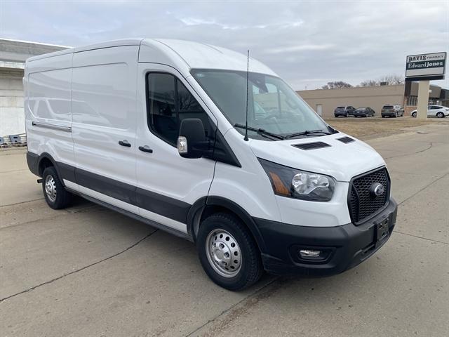 Ford Transit 2025
