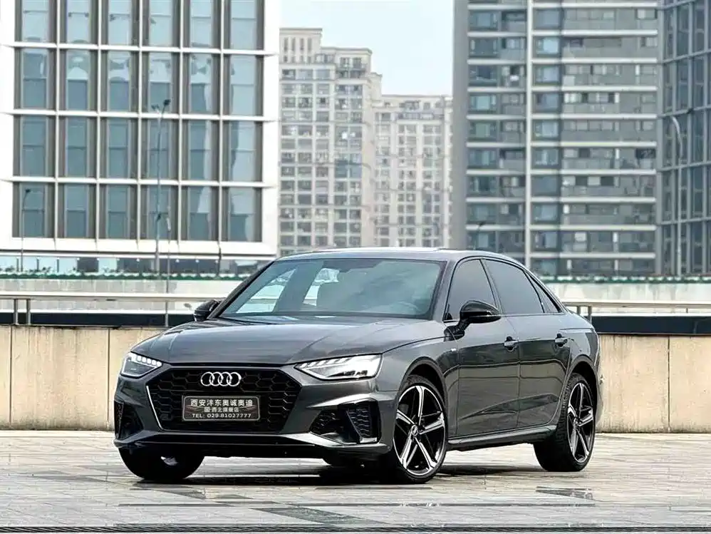 Audi A4 2025