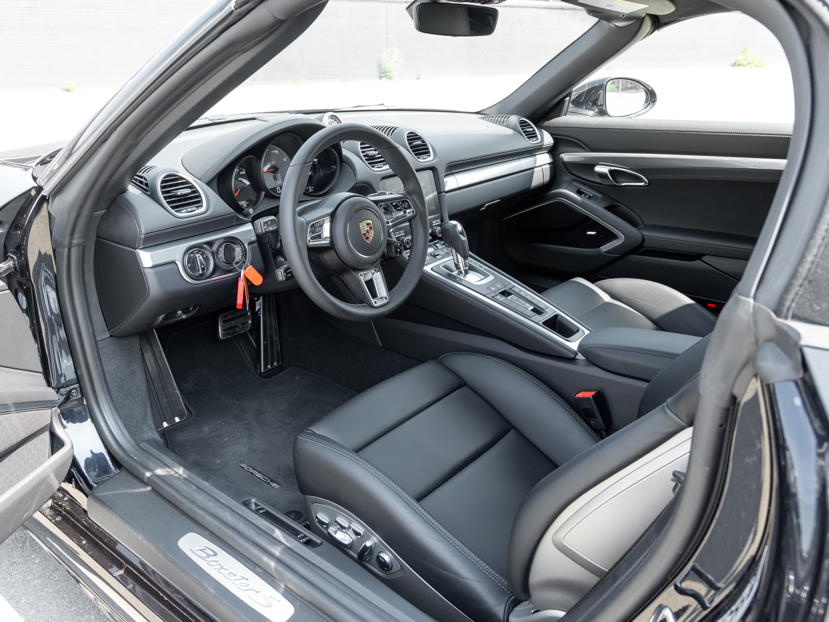 Porsche Boxster 2025