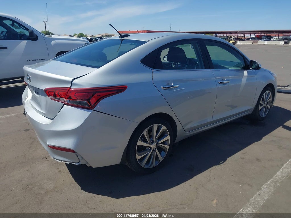 Hyundai Accent 2022