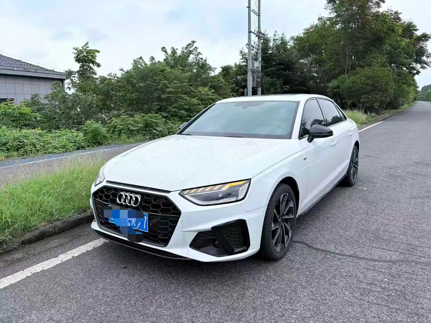 Audi A4 2023