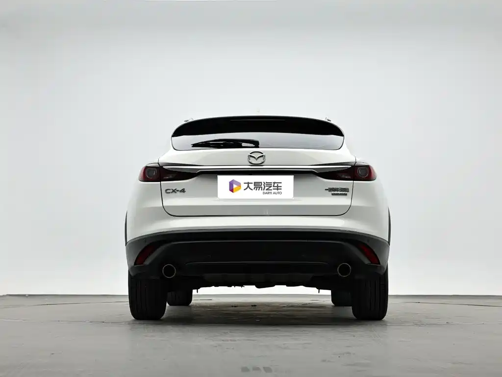 Mazda CX-4 2023