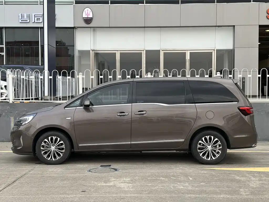 Buick GL8 2022