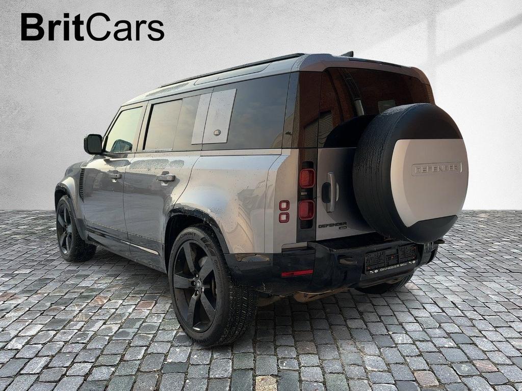 Land Rover Defender 2022