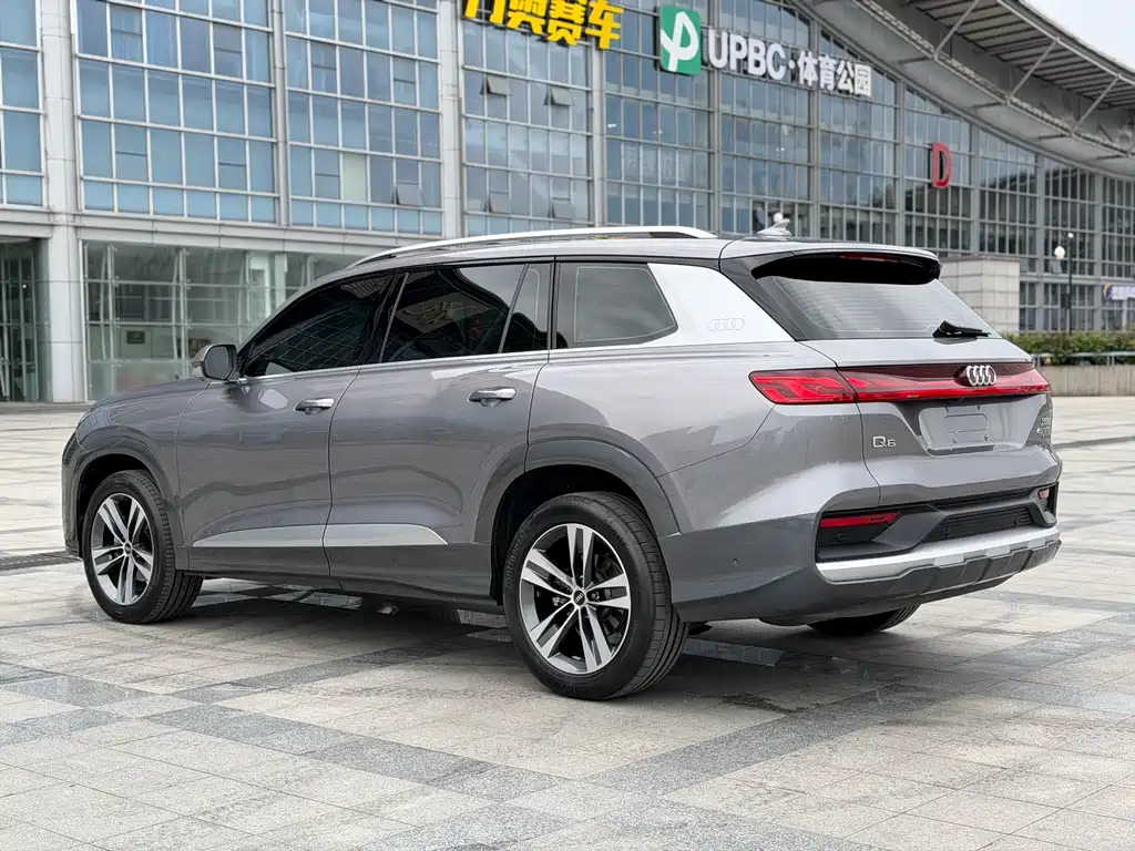 Audi Q6 2022