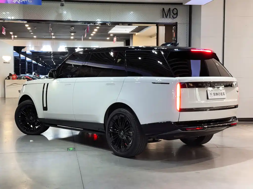 Land Rover Range Rover 2023