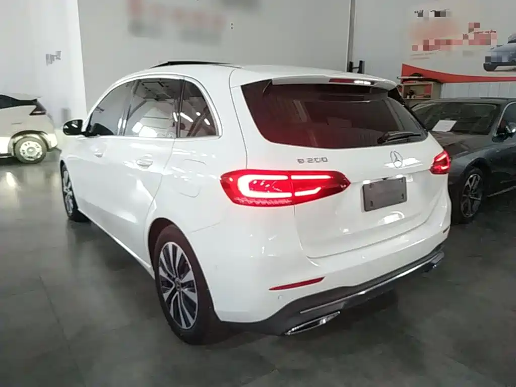 Mercedes-Benz B-Класс 2021