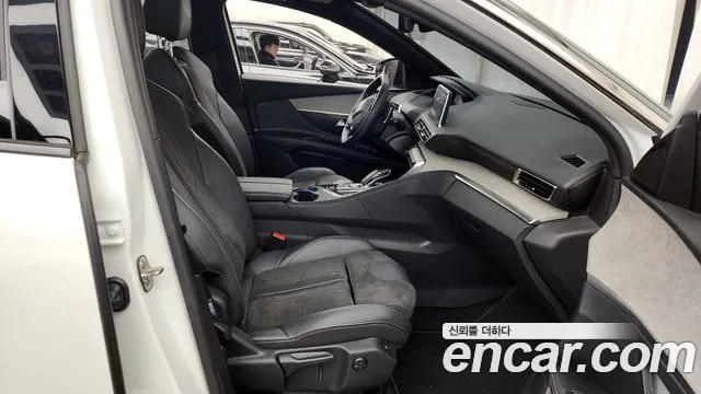 Peugeot 3008 2022