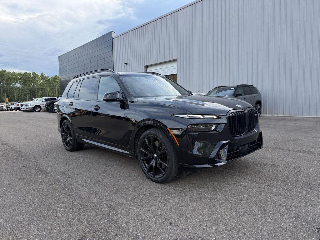 BMW X7 2025
