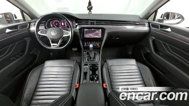 Volkswagen Passat 2021