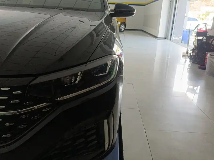 Volkswagen Lavida 2024