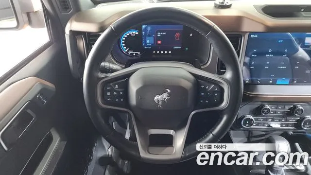 Ford Bronco 2022