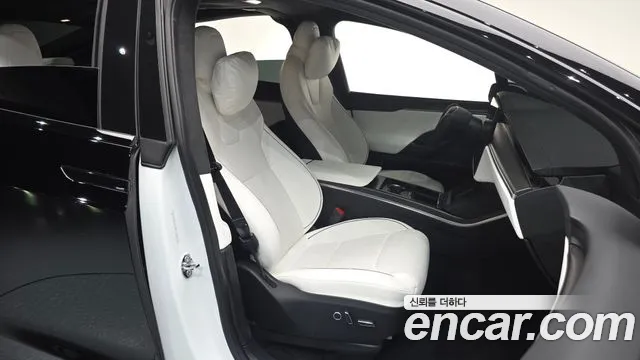 Tesla Model X 2023