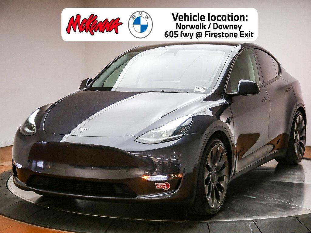 Tesla Model Y 2024