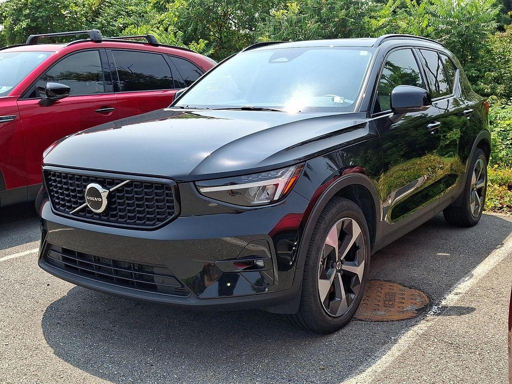 Volvo XC40 2023