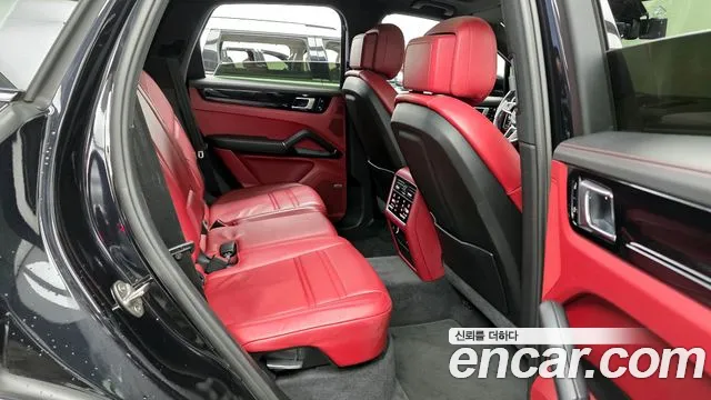 Porsche Cayenne 2020