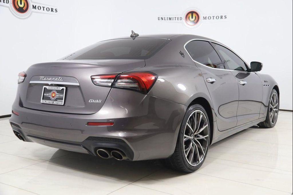 Maserati Ghibli 2022