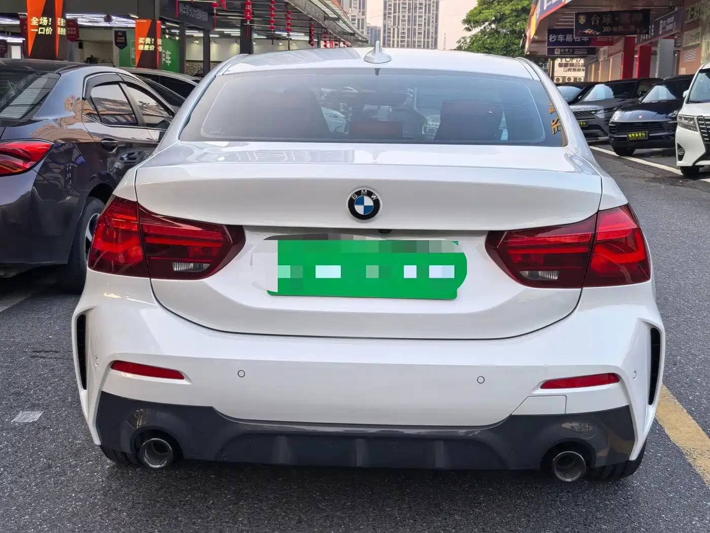 BMW 1 серии 2023