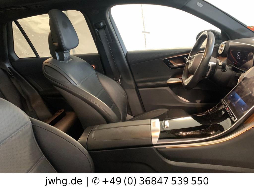 Mercedes-Benz GLC 220 2023