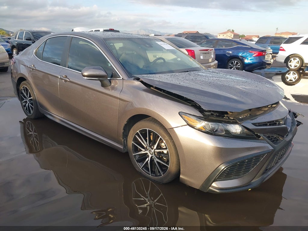 Toyota Camry 2023