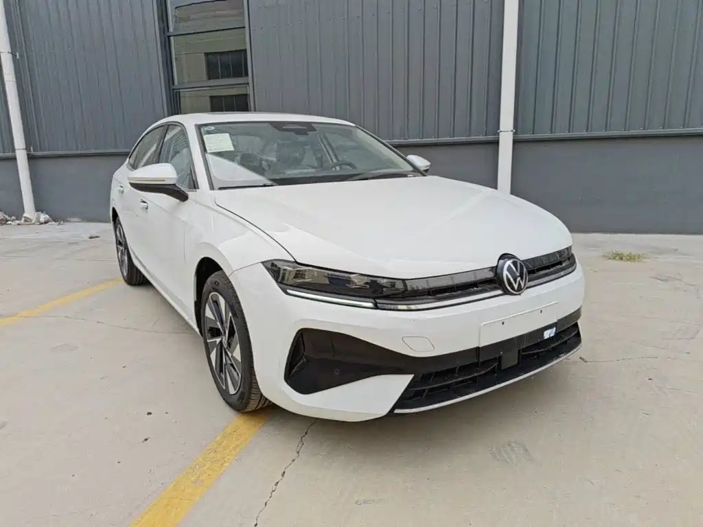Volkswagen Sagitar 2026