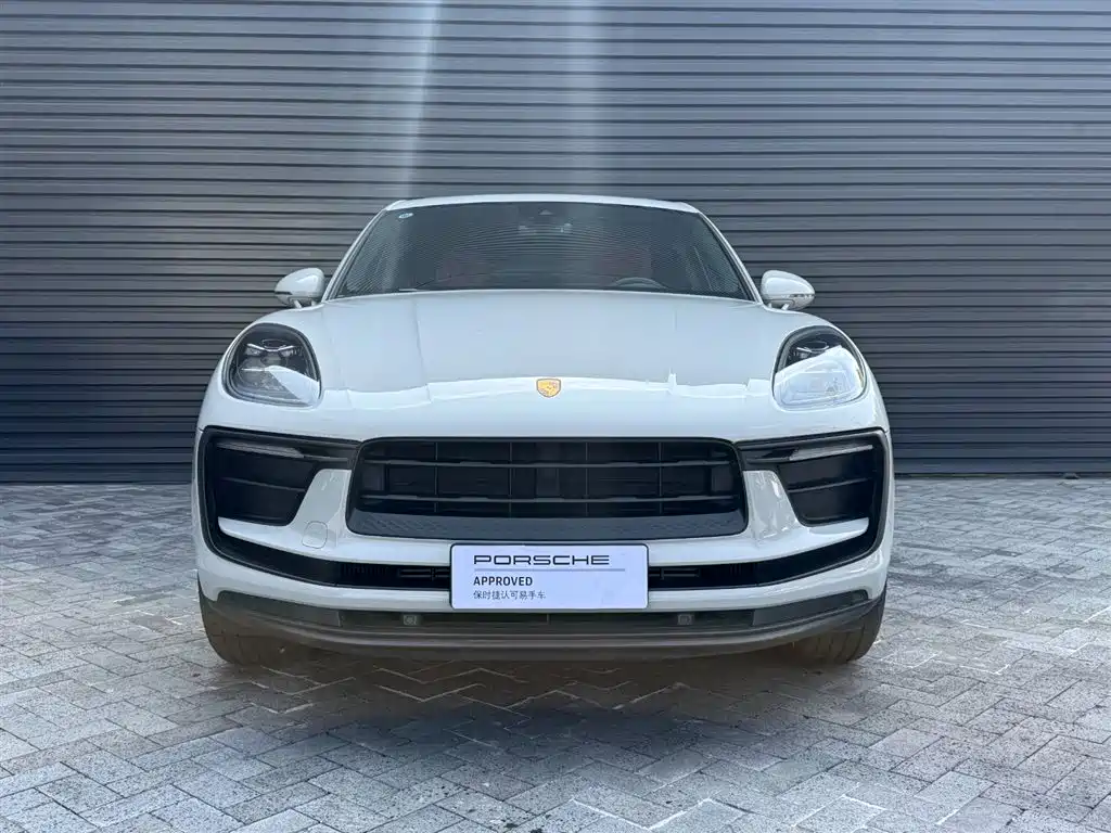 Porsche Macan 2024