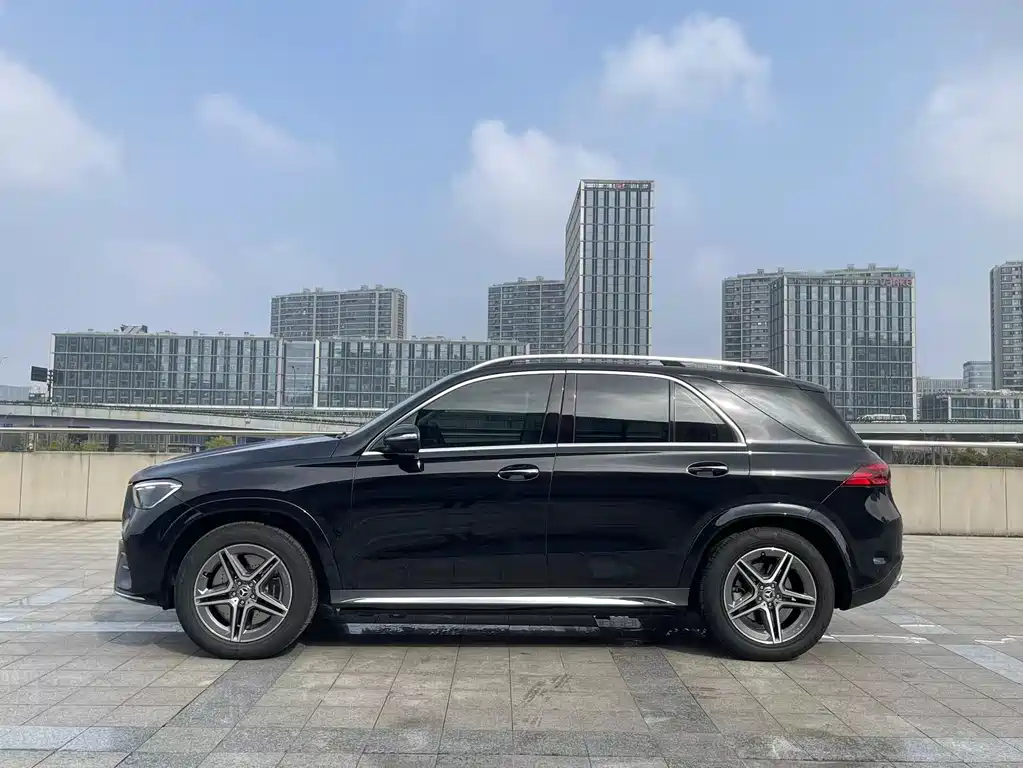Mercedes-Benz GLE 2024