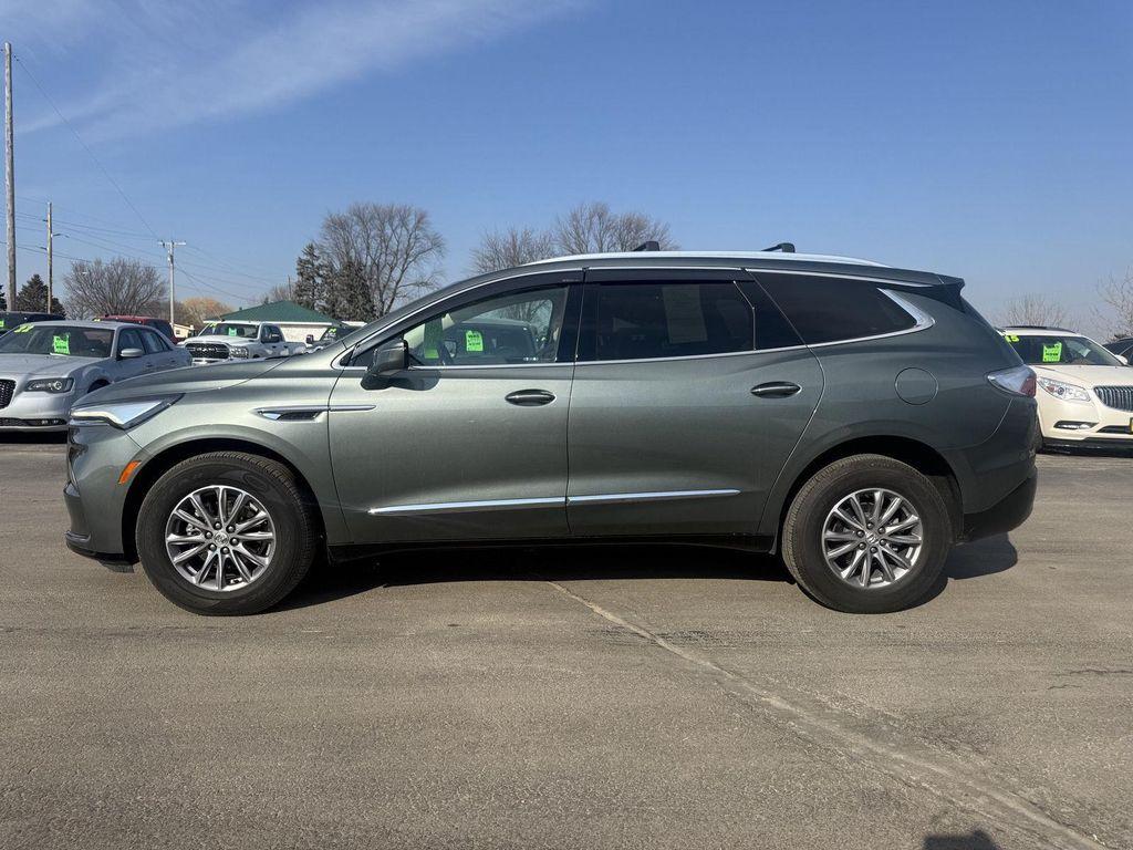 Buick Enclave 2023