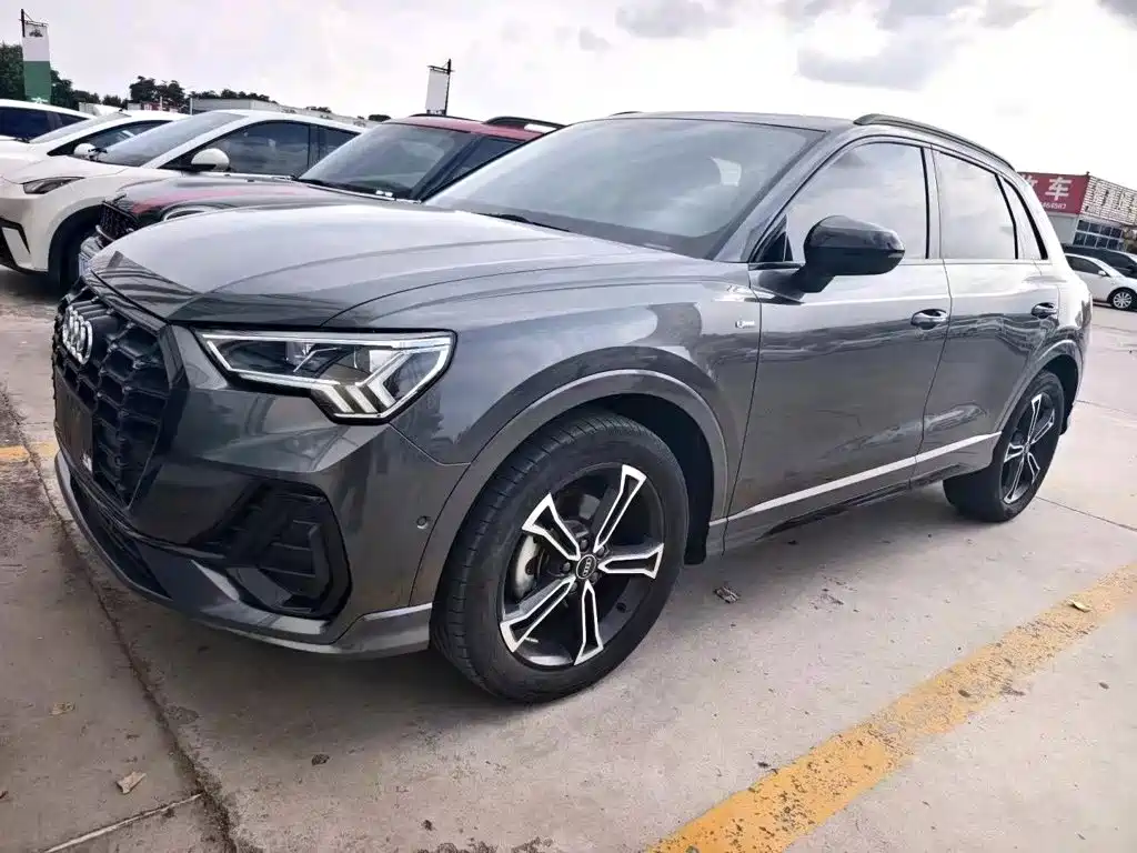 Audi Q3 2022
