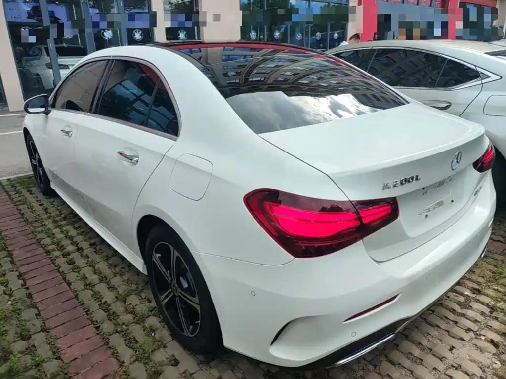 Mercedes-Benz A-Класс 2024
