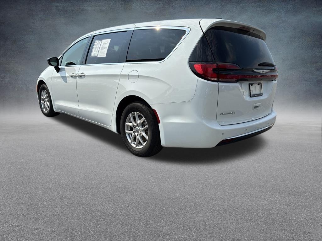 Chrysler Pacifica 2024
