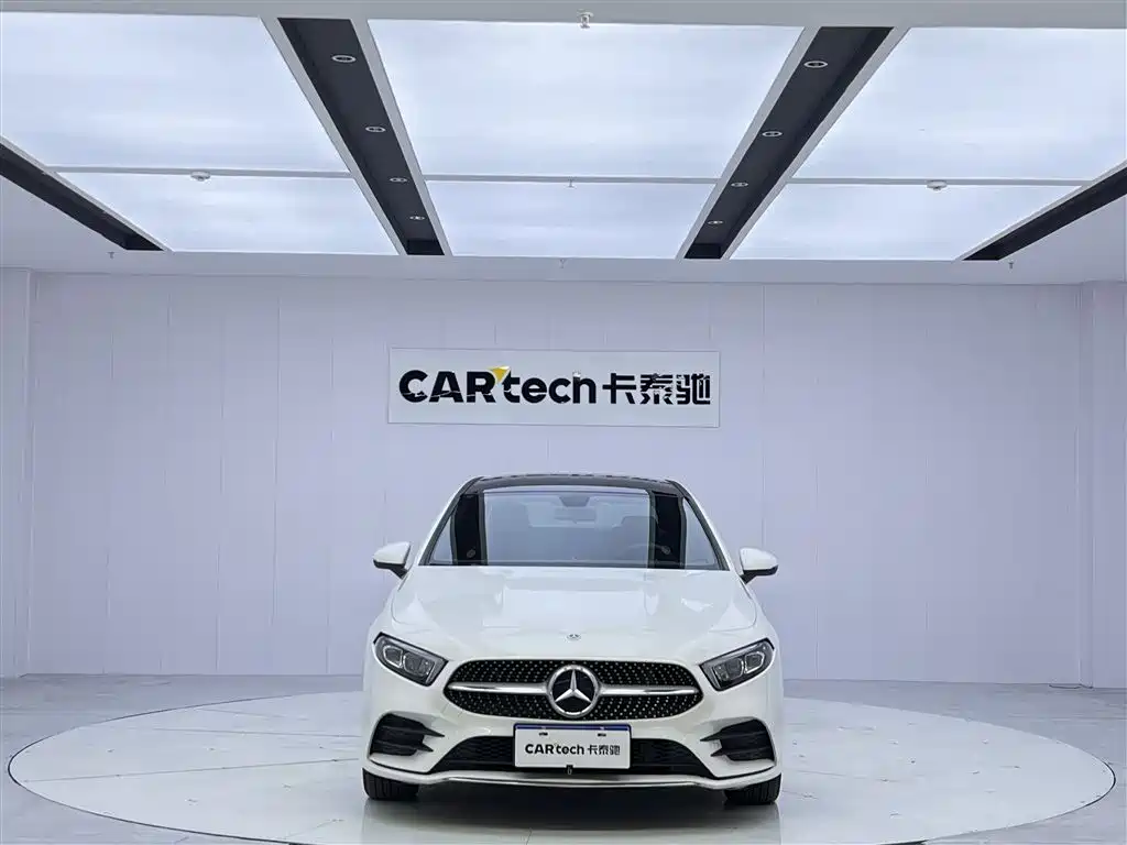 Mercedes-Benz A-Класс 2022
