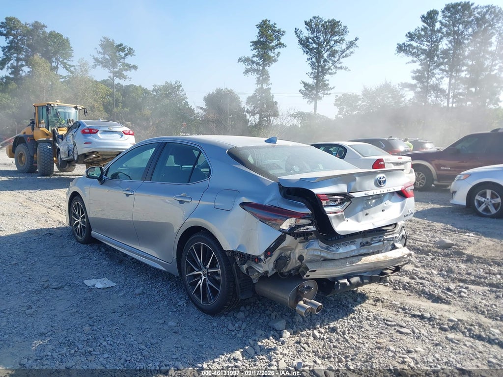 Toyota Camry 2024