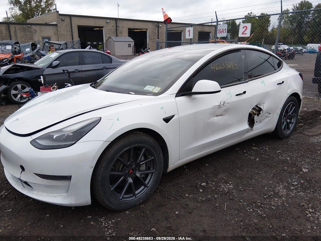 Tesla Model 3 2021