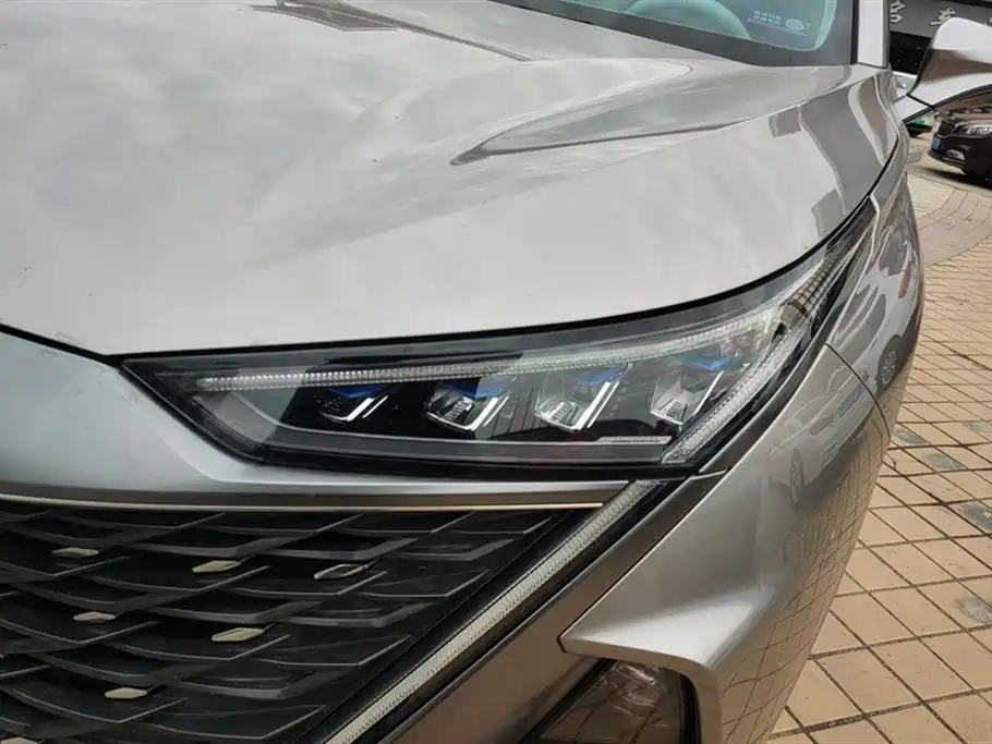 Roewe RX9 2023