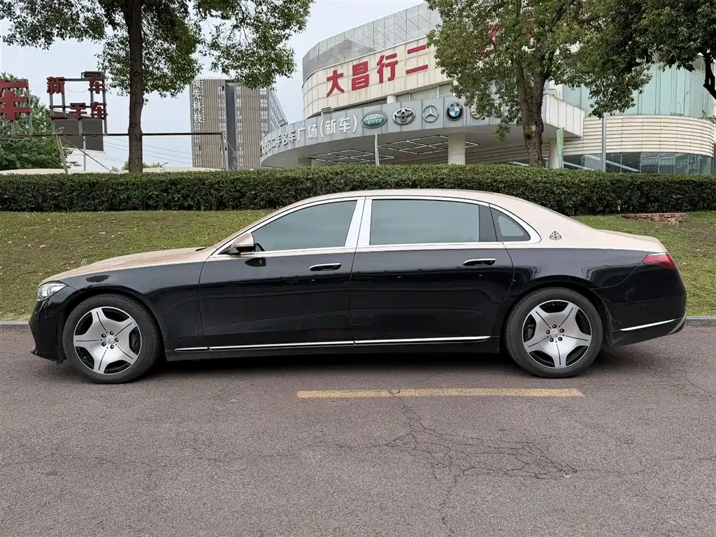 Mercedes-Benz Maybach S-Класс 2024