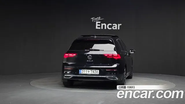 Volkswagen Golf 2023