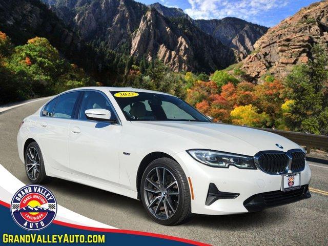 BMW 330 2022