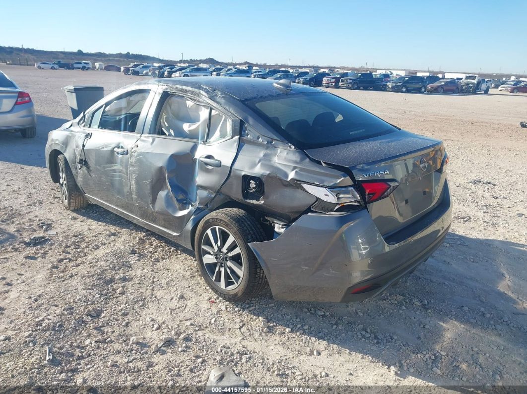 Nissan Versa 2024