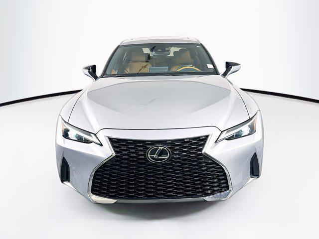 Lexus IS 300 2024