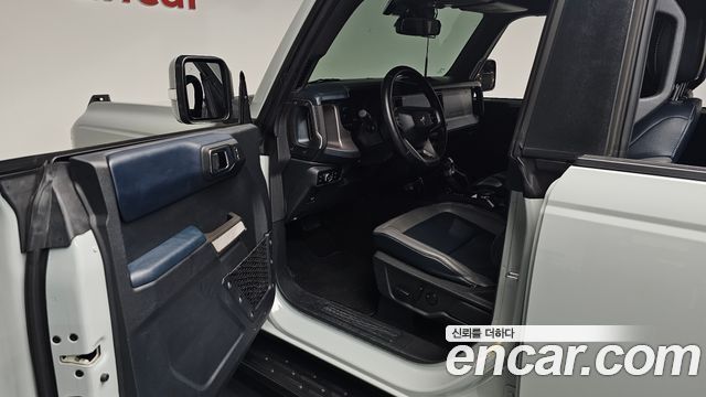 Ford Bronco 2023