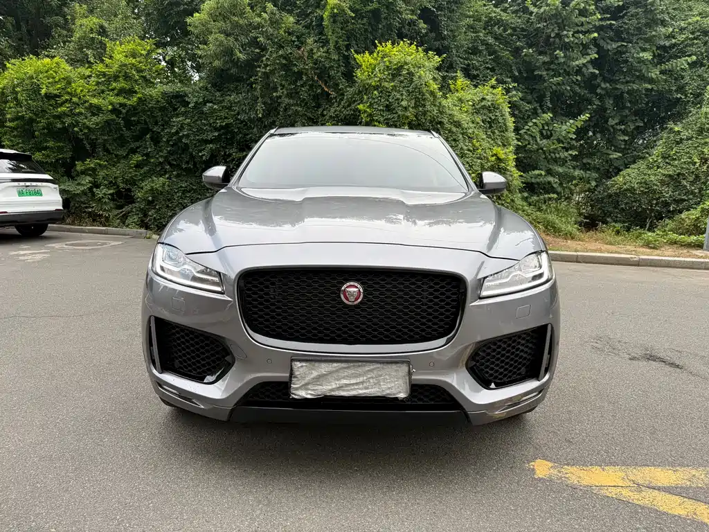 Jaguar F-Pace 2020