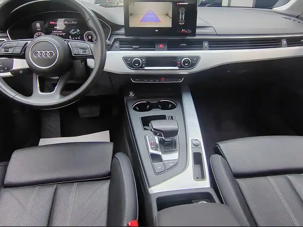 Audi A4 2021