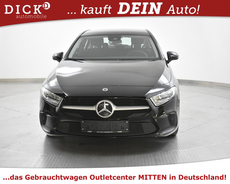 Mercedes-Benz A 180 2022