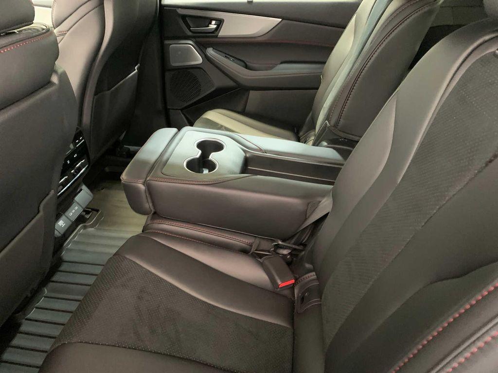 Acura MDX 2025