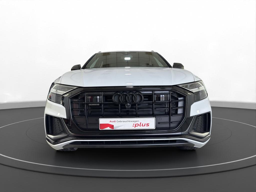 Audi Q8 2023