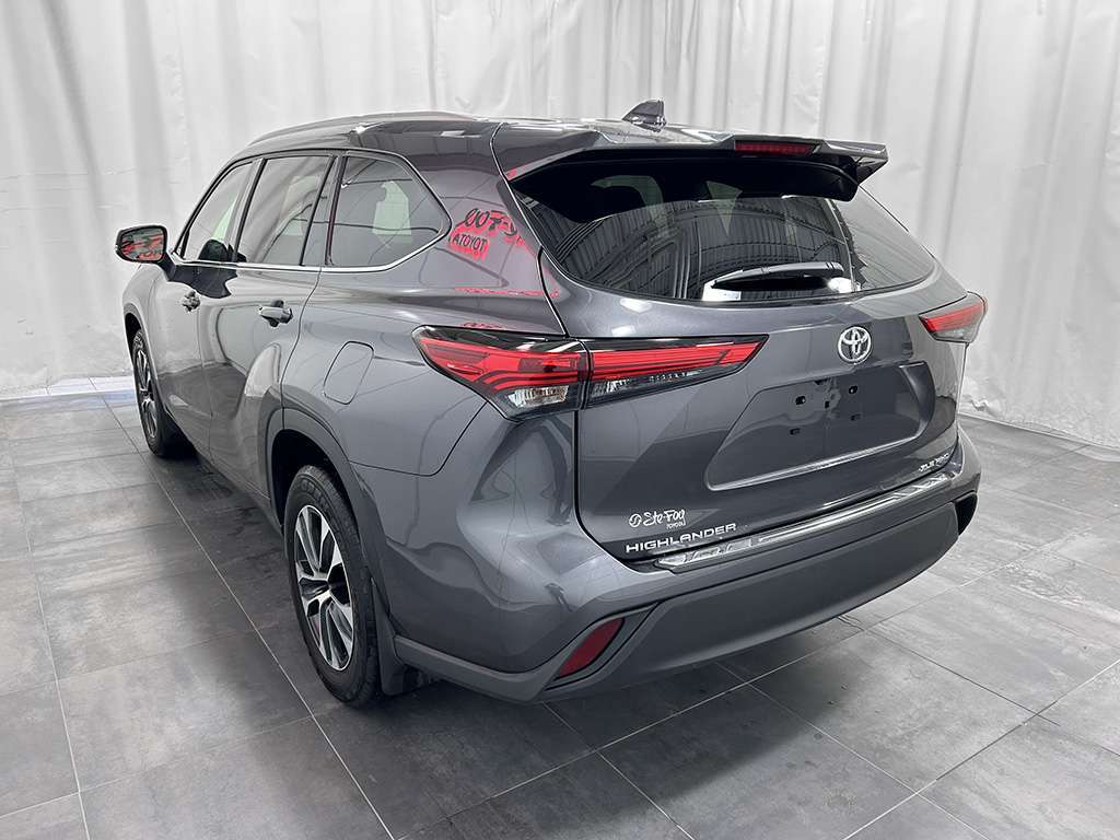 Toyota Highlander 2022