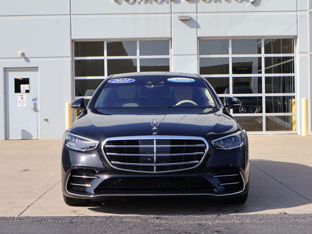 Mercedes-Benz S-Класс 2021