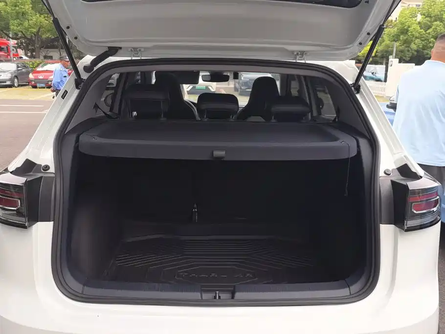 Volkswagen Tharu 2025