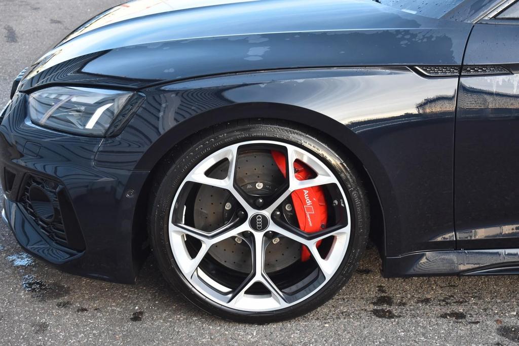 Audi RS5 2024